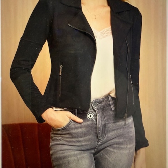 Tart Knit Motto Jacket Size S - Picture 1 of 6